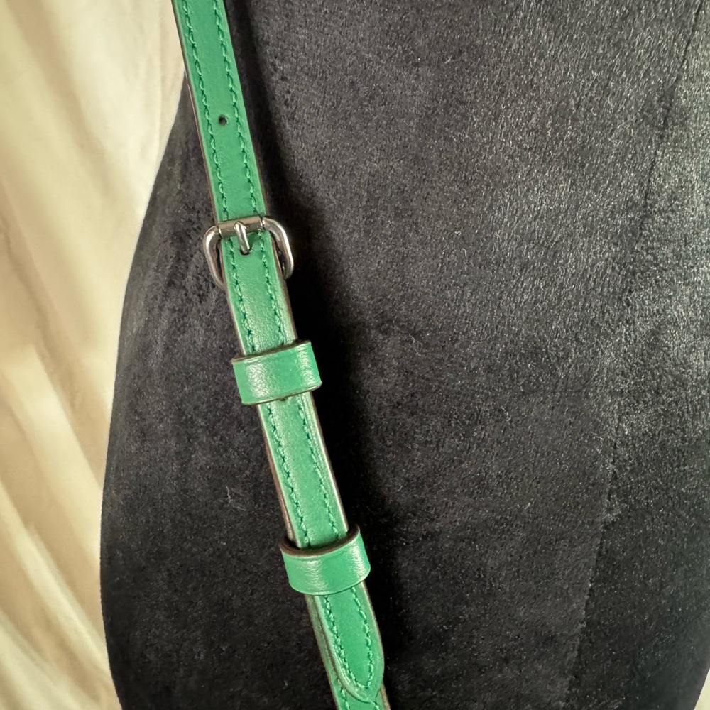 Coach Crossbody Camera Bag – Green Floral Print Leather – Adjustable Strap - Picture 5 of 11